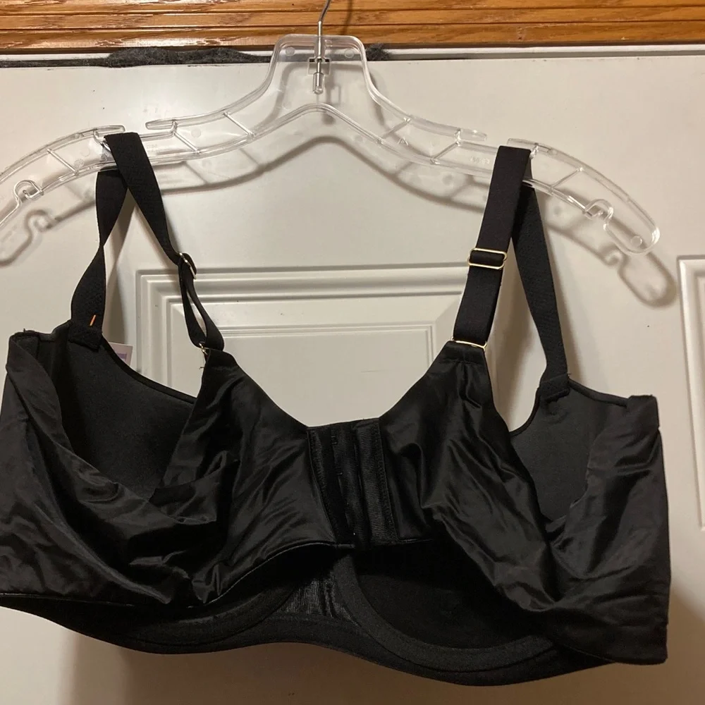 Black Full Coverage‎ Women's Bra 42D NWT
